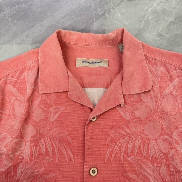 Men’s Tommy Bahama Floral Kamari Border Silk Camp Short Sleeve Shirt Medium - Picture 8 of 16